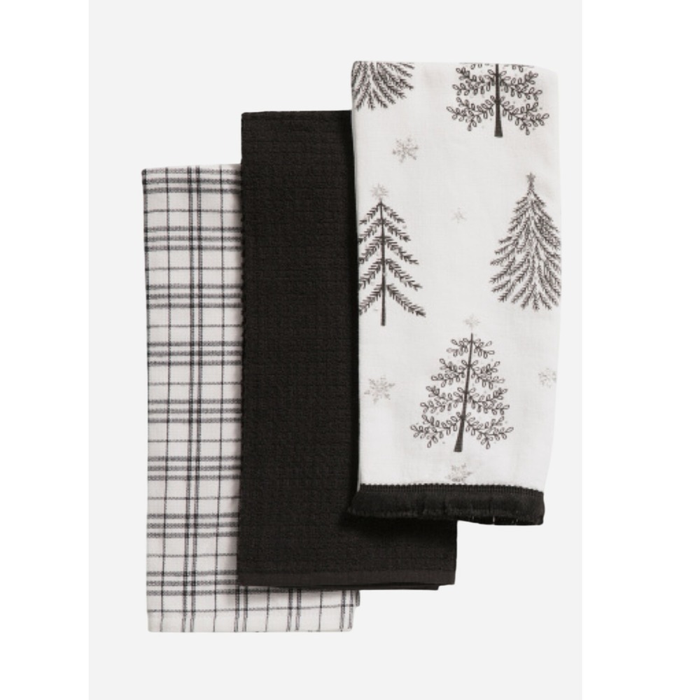 The Farm House by Rachel Ashwell Xmas Towels Black White Trees Snowflake NEW